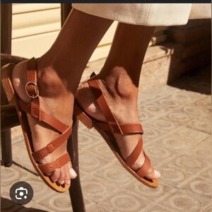 ❌SOLD❌Ella Low Sandals 39